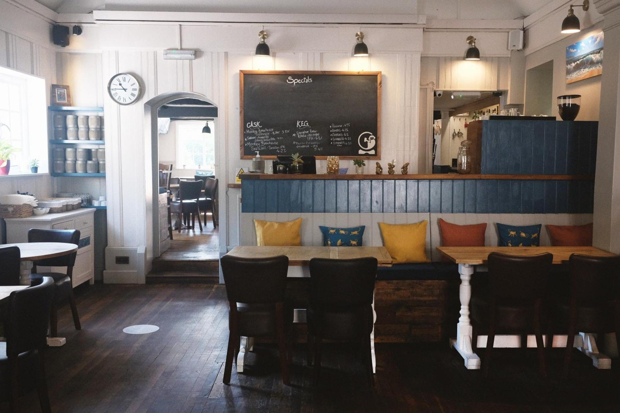 Hotel Monkey Brewhouse